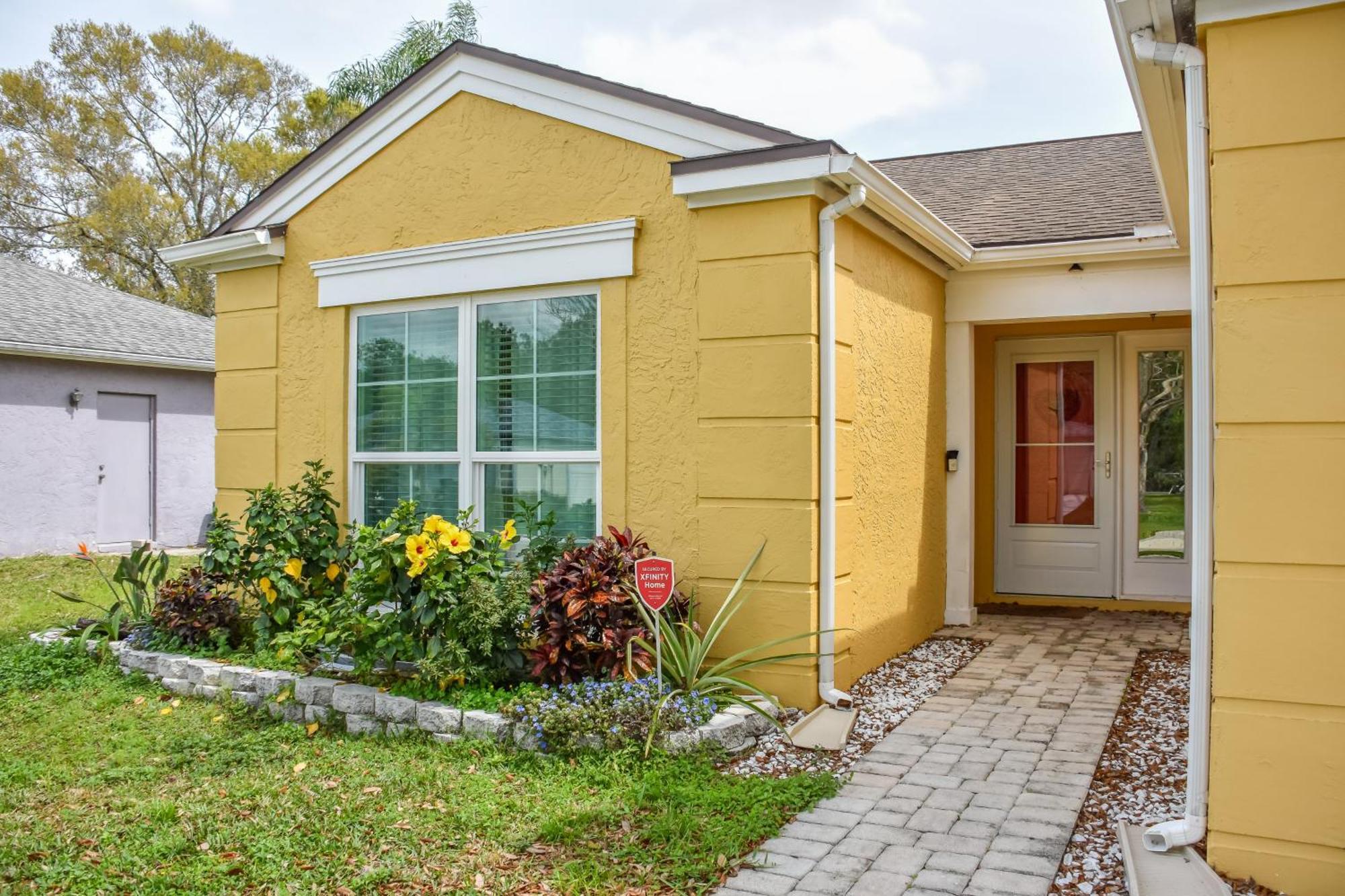 Lanai And Pond At Tranquil Bradenton Retreat! Villa Exterior photo